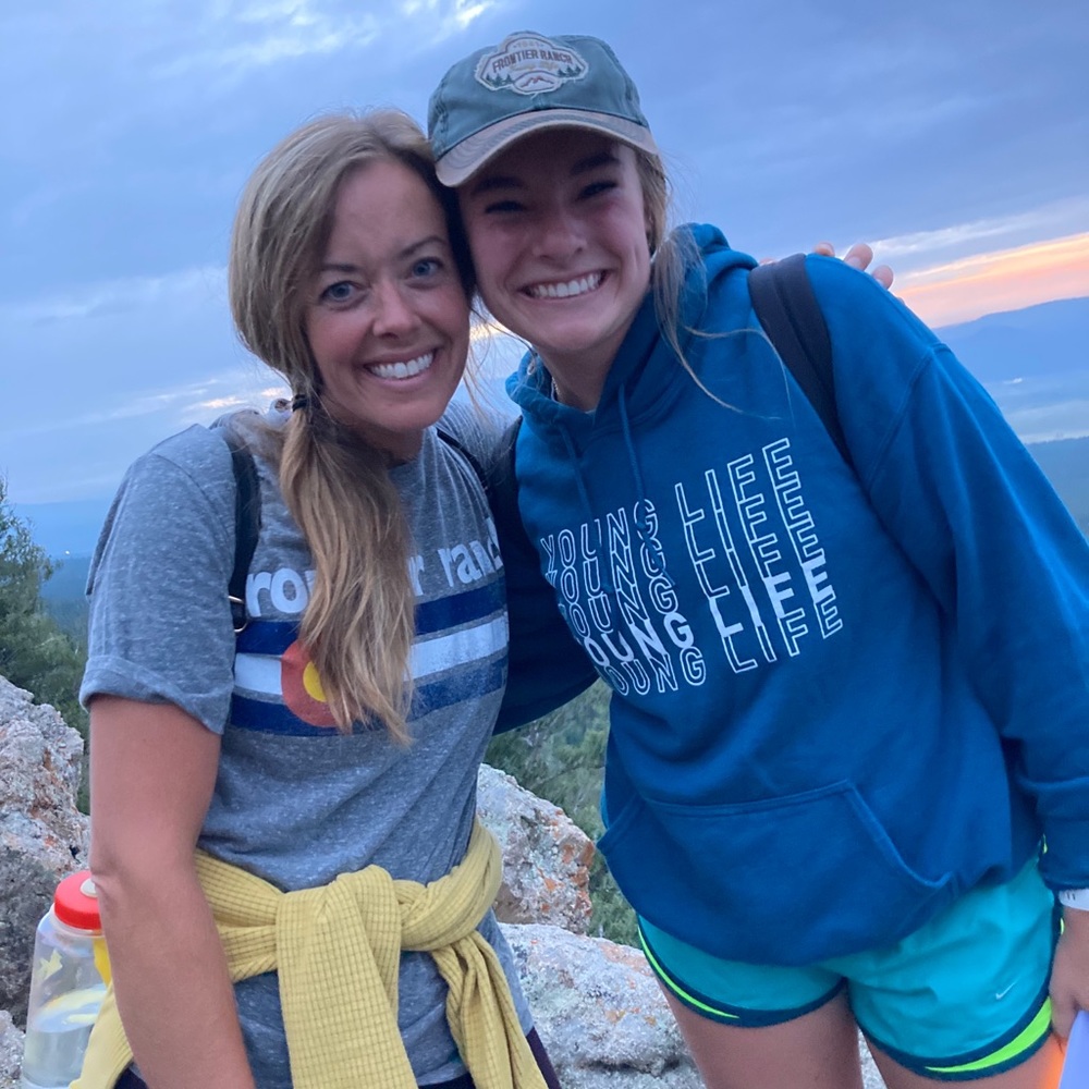 Meet your Posher, Alexis